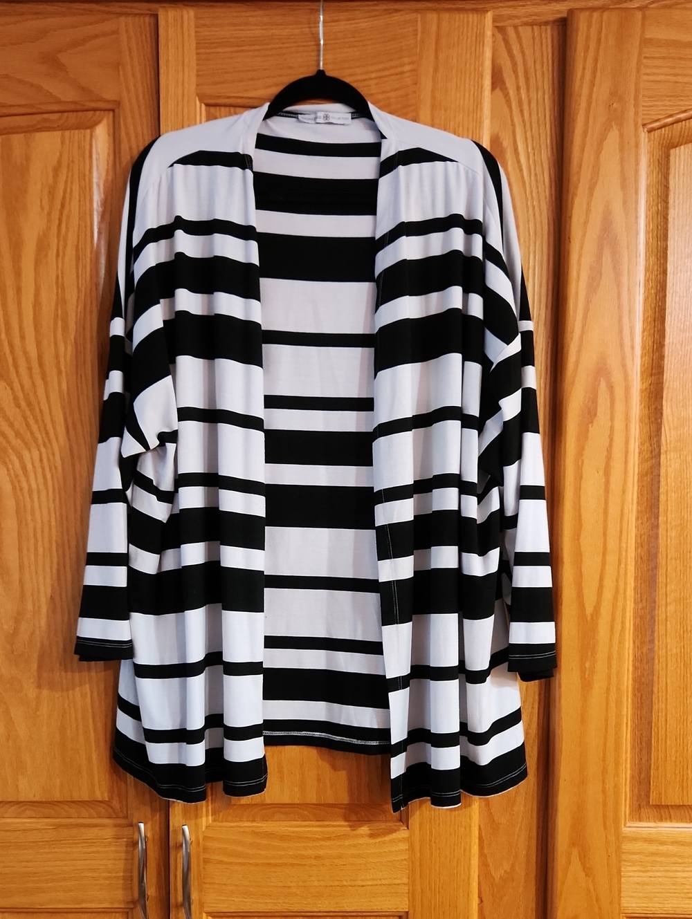 Striped Open-Front Women's Cardigan - Black & White